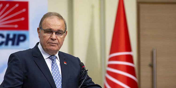 CHP'li Öztrak: Bugün devletin ödeyeceği faizler, ödenecek borçtan daha fazla