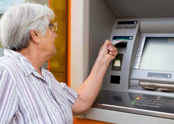 CHP’li Veli Ağbaba’dan kamu bankalarına çağrı: Emeklilerin maaş promosyon ödeme tutarını artırın