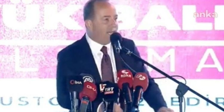 CHP'li başkan Kılıçdaroğlu'na 'Sayın Cumhurbaşkanım' diye seslendi
