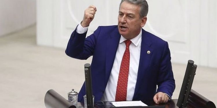 CHP'li eski vekil Haluk Pekşen yoğun bakımda: Aileden açıklama