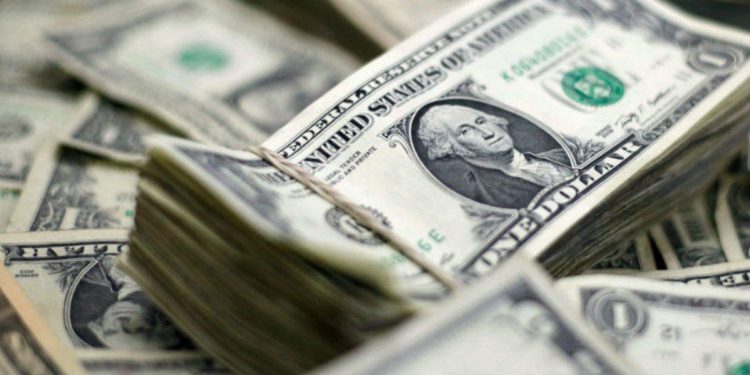 Cari açık 15 ayın zirvesine çıktı