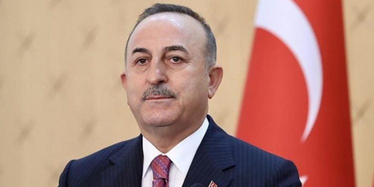 Çavuşoğlu'ndan Suriye açıklaması: Kalıcı barış için adım atılmalı, diyalog için şart olmaz