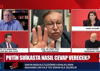 Cihat Yaycı ile İsmail Hakkı Pekin canlı yayında kavga etti: ‘Sen kimsin, kimsin sen?’