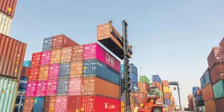 Çin, Tayvan'dan bazı ürünlerin ithalatını durdurdu