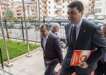 DP lideri Uysal: Kravatlı soygun var