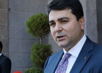 DP'li Uysal: Adayın 'Altılı Masa' içinden çıkması gerektiği kanaatindeyiz