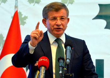 Davutoğlu: 90’ların karanlık aktörleriyle hareket eden Erdoğan’la 5 yıl daha geçmez