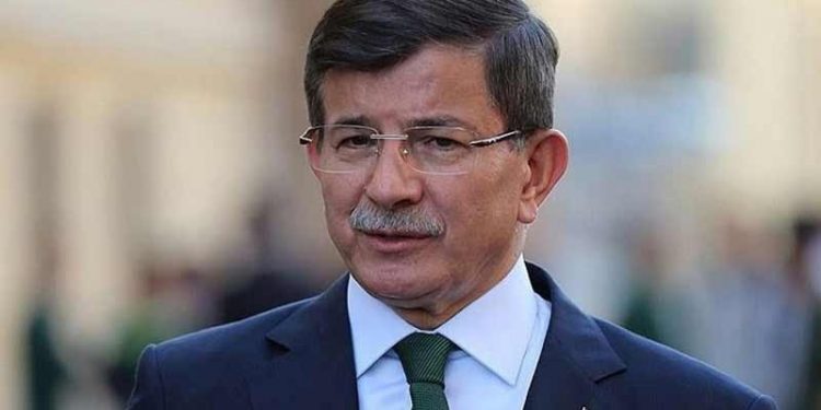 Davutoğlu’ndan videolu yanıt: Hangisi ihanet Sayın Erdoğan?