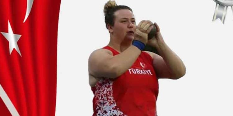 Dünya 20 Yaş Altı Atletizm Şampiyonası'nda gümüş madalya kazanan Pınar Akyol tarihe geçti