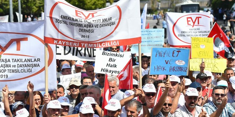 EYT tartışmasında Erdoğan neden tavır değiştirdi?