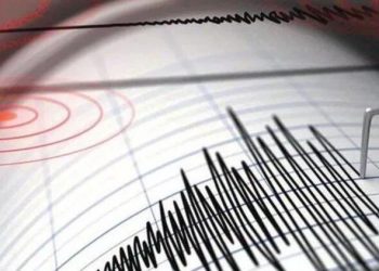 Ege Denizin’de peş peşe iki deprem: 4,8 ve 5,3