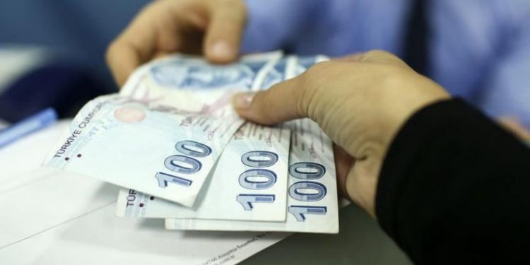 Ekonomi yine güven vermedi!