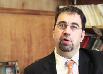 Ekonomist Acemoğlu: Türkiye, ‘dibi gördü, daha beterini yapamaz’ dediğimizin beterini yapıyor
