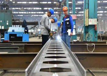 Ekonomiye güven yüzde 1 yükseldi, ancak karamsarlık sürüyor