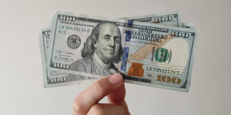 Enflasyon verileri, doları 18 TL’nin üzerine taşıdı