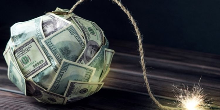 Erdal Sağlam: Dolar/TL kuru patlamaya hazır bomba gibi