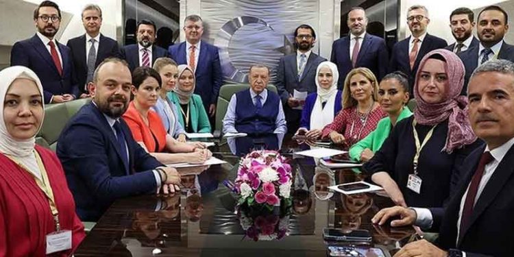 Erdoğan: ÖSYM, bundan sonraki süreci, şaibeleri ortadan kaldırarak yoluna devam edecek