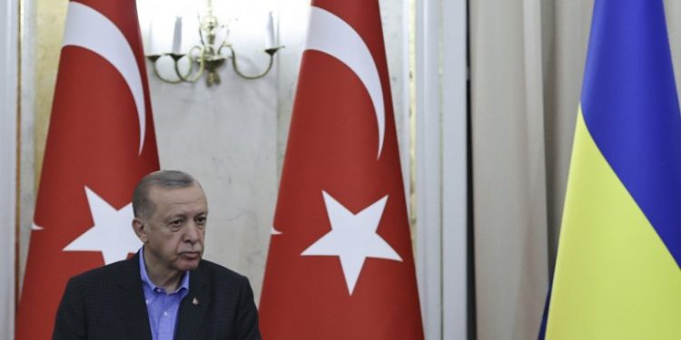 Erdoğan'dan rejimle temas sorusuna yanıt: Bizim Esad'ı yenmek yenmemek gibi bir derdimiz yok