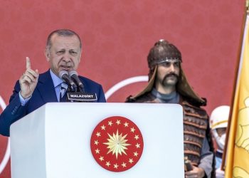 Erdoğan'dan 'sınır dışı harekat' açıklaması: Bir gece ansızın gelebiliriz