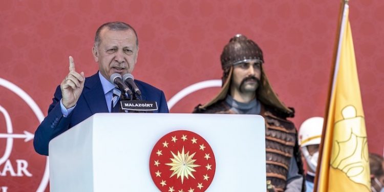 Erdoğan'dan 'sınır dışı harekat' açıklaması: Bir gece ansızın gelebiliriz
