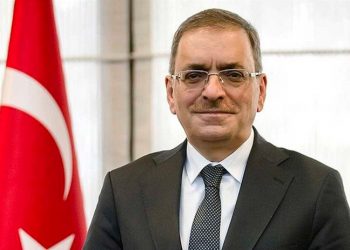 Eski SPK Başkanı Taşkensenlioğlu rüşvet iddialarını reddetti: Suç duyurusunda bulunacağım