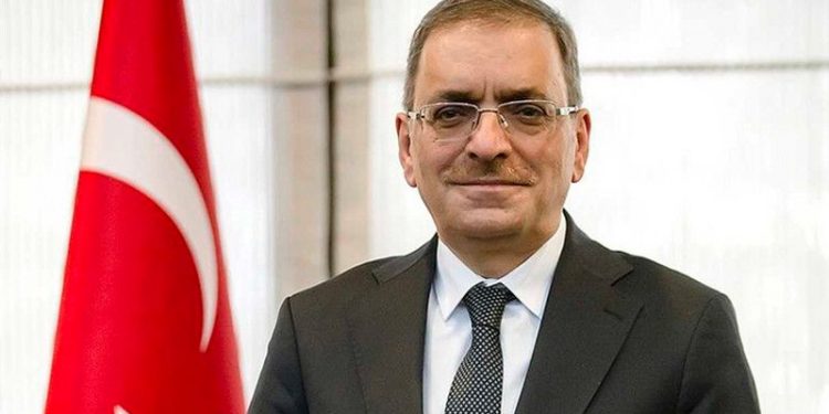 Eski SPK Başkanı Taşkensenlioğlu rüşvet iddialarını reddetti: Suç duyurusunda bulunacağım