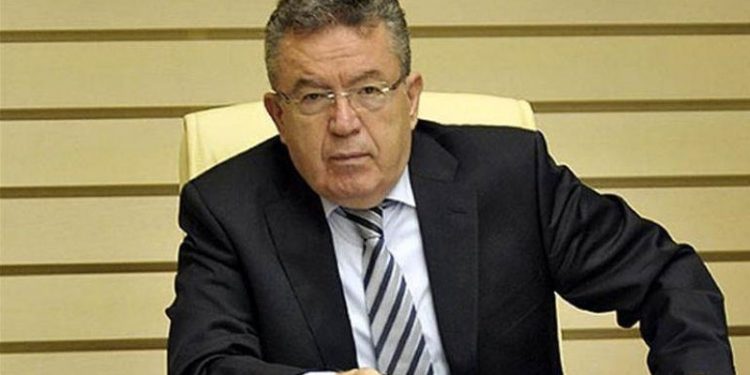 Eski YÖK Başkanı: Soruların hazırlandığı ana bilgisayara kablo bağlandı