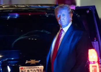 FBI evine baskın yapmıştı: Trump, New York Başsavcılığı'ndaki sorgusunda susma hakkını kullandı