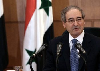 Faysal Mikdad: Türkiye, Şam ile ilişkilerin yeniden tesis edilmesi için Suriye’den çekilmeli