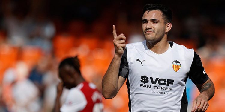 Fenerbahçe'nin Maxi Gomez transferinde Lucas Torreira detayı