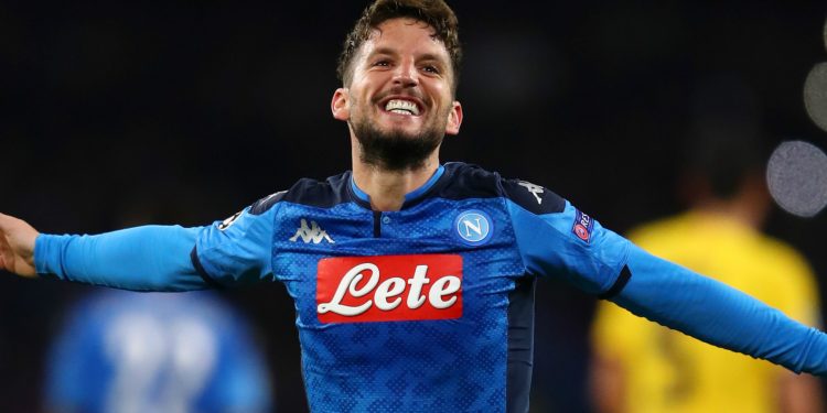 Galatasaray, Torreira'nın ardından Mertens'i de resmen açıkladı!