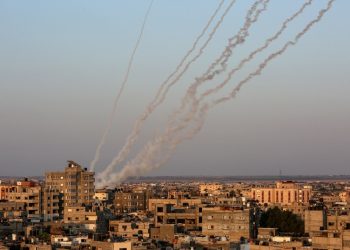 Gazze'de kırılgan ateşkes sürüyor