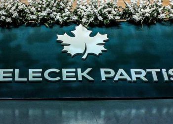 Gelecek Partisi'nde ilçe yöneticilerinden toplu istifa