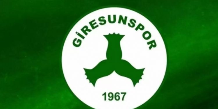 Giresunspor'dan taraftarın Canikli protestosuna ilişkin açıklama: Giresunspor’a siyaset bulaştırmayacağız