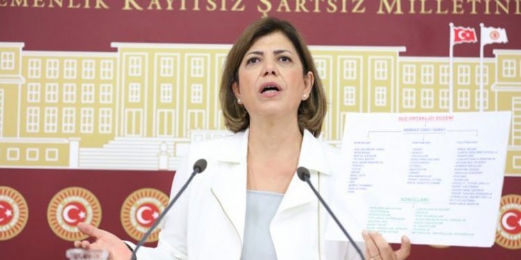 HDP'li Beştaş'tan şemalı 'rüşvet çarkı' vurgusu: Suç var, fail var ama yargı kayıp