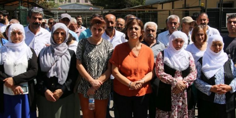 HDP'li Meral Danış Beştaş: Her gün cezaevlerinden cenazeler geliyor, yüzlerce hasta ölüme gidiyor