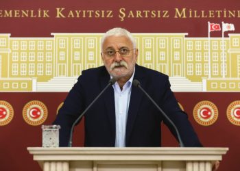 HDP'li Oluç'tan CHP'ye 'iktidar gibi davranma' eleştirisi