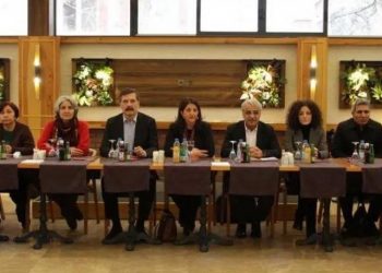 HDP'nin başını çektiği 7'li masada fire: Halkevleri, görüşmelerden çekildi