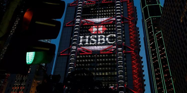 HSBC, dolar/TL tahminini yükseltti: TL daha belirgin şekilde değer kaybedecek
