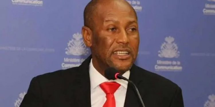 Haiti'de eski senatör ve yeğeni yakılarak öldürüldü