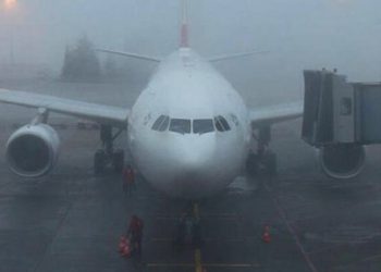 Hava ulaşımına da yağmur engeli