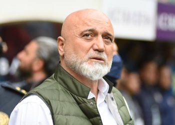 Hikmet Karaman'a sosyal medyadan küfür edip "sus kel" demişti; 2 yıla kadar hapis istemiyle yargılanıyor