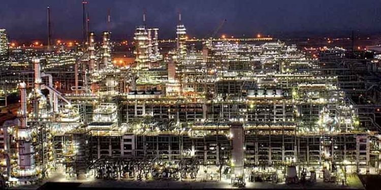 Hindistan, Çin ve Türkiye'nin Rusya'dan ham petrol ithalatı arttı