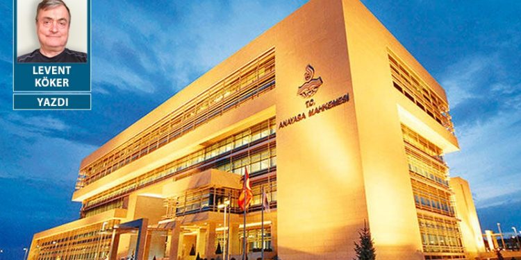 Hukuk yerlerde, Anayasa Mahkemesi nerede?