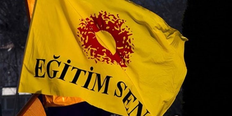 'Hukuksuzca tutuklanan gazeteciler, siyasetçiler, sanatçılar, akademisyenler, kadınlar serbest bırakılsın'