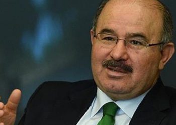 Hüseyin Çelik: AK Parti'nin MHP ile işbirliği yapmasını bir cinnet hali olarak değerlendiriyorum