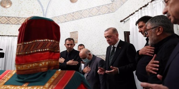 Hüseyin Gazi Vakfı Başkanı Ayyıldız: Devlet ayağımıza gelmiş, uzlaşmanın sinyalidir