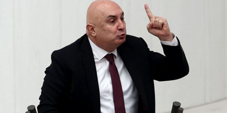 İçişleri'nin 'suç duyurusu' açıklaması CHP'li Özkoç'u kızdırdı: T.C. vatandaşlığını üç kuruşa satan Soylu