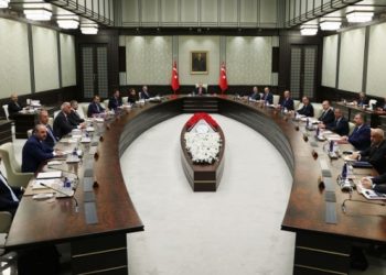 İddia: Kabine&rsquo;de İBB yarışı kızışıyor!