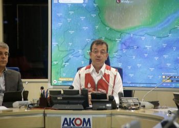 İmamoğlu AKOM'da: Yağmur, İstanbul’un doğusuna kaymış durumda